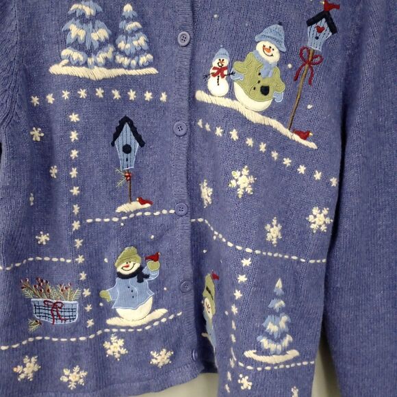 Croft & Barrow Women's Petite Medium Button Front Snowman Cardigan Winter Blue - Picture 2 of 9